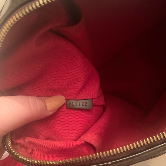 Louis Vuitton Damier Westminster GM Bag - Picture 5 of 8